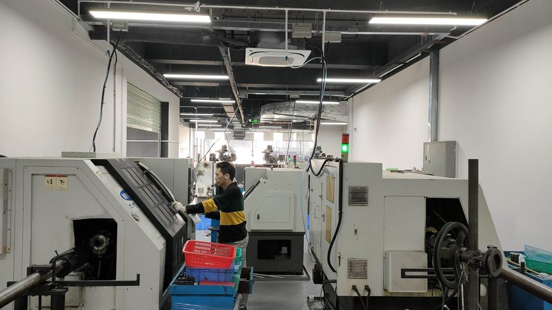 摇臂钻床尺寸分类解析：揭秘加工尺寸的秘密